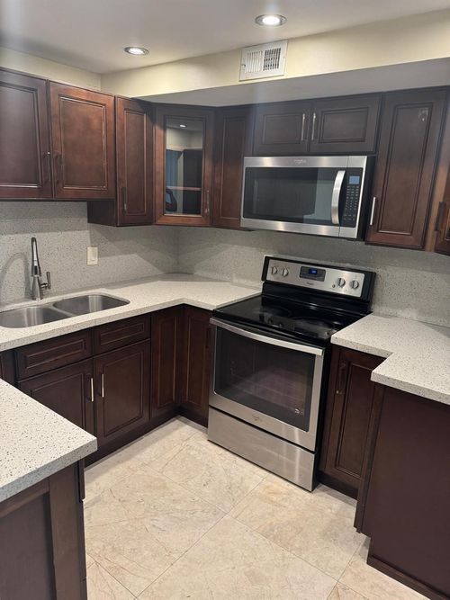 326-7041 Environ Blvd, Lauderhill, FL, 33319-4240 | Card Image