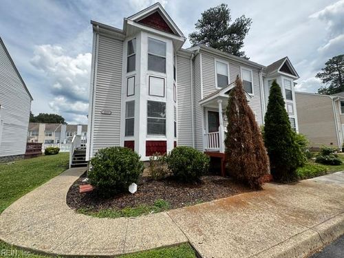 1111 Palmerton Dr, Newport News, VA, 23602-2075 | Card Image
