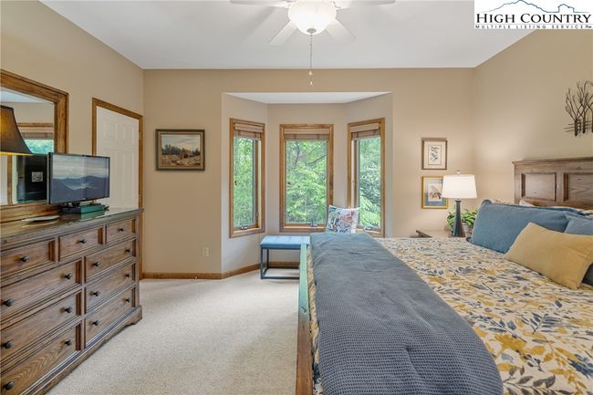 UNIT-1 - 491 Waterside Dr, Condo with 2 bedrooms, 2 bathrooms and null parking in Blowing Rock NC | Image 17