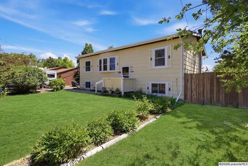 119 Cleveland St, Laramie, WY, 82070-6505 | Card Image