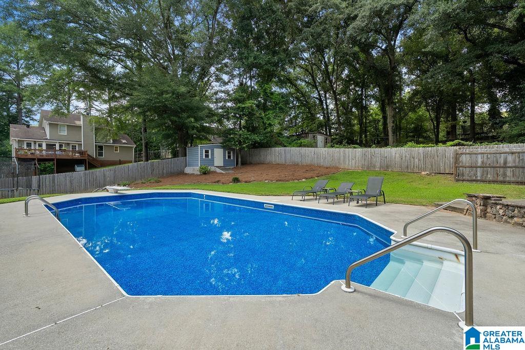 Residential in PELHAM 4