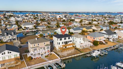 121 Sound Dr, Atlantic Beach, NC, 28512-5205 | Card Image