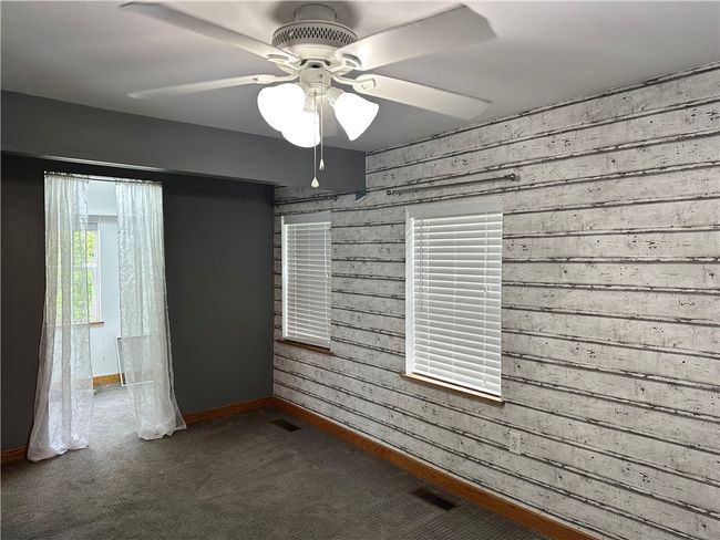 19 Hickory St, House other with 3 bedrooms, 3 bathrooms and null parking in Silver Creek NY | Image 15