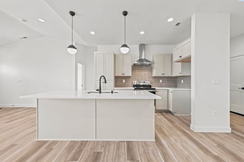 4460 Conifer St, West Richland, WA, 99353-5610 | Card Image