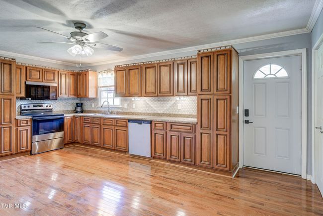 118 Hilbert Cir, House other with 3 bedrooms, 2 bathrooms and null parking in Jonesborough TN | Image 7