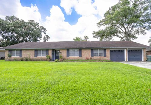4715 Regina Ln, Beaumont, TX, 77706-2747 | Card Image