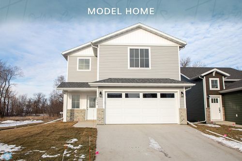 1166 55th Avenue W, West Fargo, ND, 58078 | Card Image