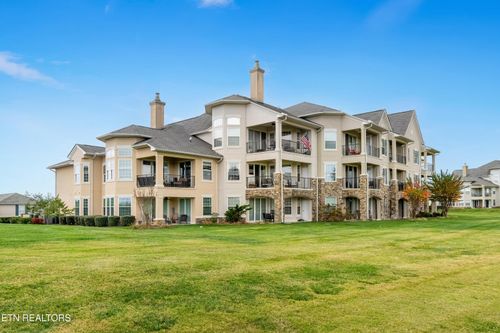 206-545 Rarity Bay Pkwy, Vonore, TN, 37885-5379 | Card Image