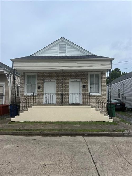 1018 6th St, Gretna, LA, 70053-6014 | Card Image