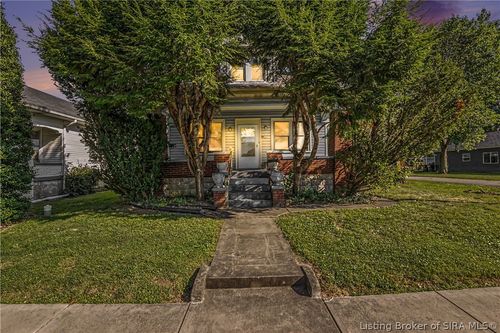 202 Olive Avenue, New Albany, IN, 47150 | Card Image