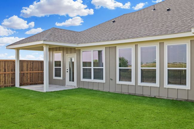 7036 Guilford Ct, Home with 8 bedrooms, 4 bathrooms and 2 parking in Midlothian TX | Image 8