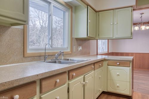 6209 S Byron Rd, Durand, MI, 48429-9406 | Card Image