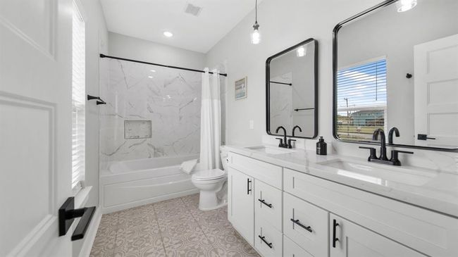 991 Seadrift Dr, House other with 4 bedrooms, 3 bathrooms and 4 parking in Port Bolivar TX | Image 28