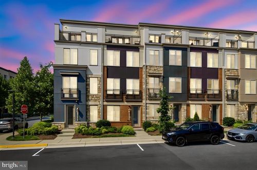 14566 Lake Vista Dr, CHANTILLY, VA, 20151-3739 | Card Image
