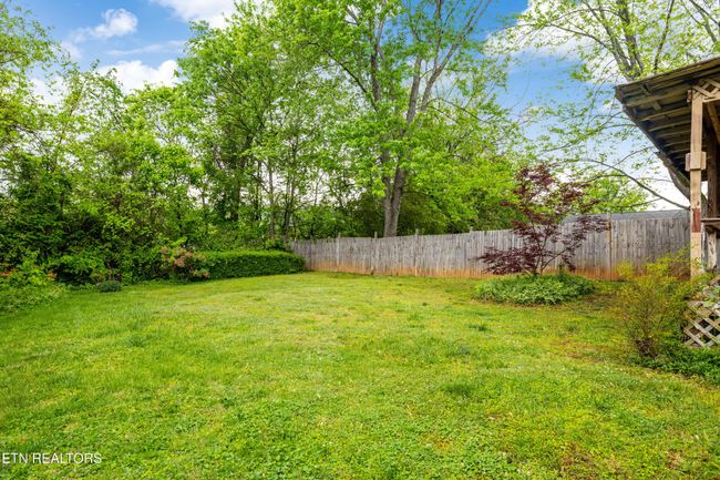2105 Bradshaw Garden Rd, House other with 2 bedrooms, 1 bathrooms and null parking in Knoxville TN | Image 32