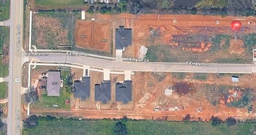 1433 E Emelyn Ln, Siloam Springs, AR, 72761-3288 | Card Image