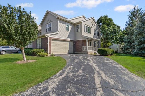 2451-2451 Stonegate Rd, Algonquin, IL, 60102-6403 | Card Image