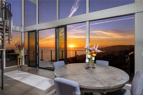 2480 Iris Way, Laguna Beach, CA, 92651-4052 | Card Image