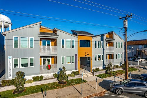 e-728 West Ave, Ocean City, NJ, 08226-3700 | Card Image