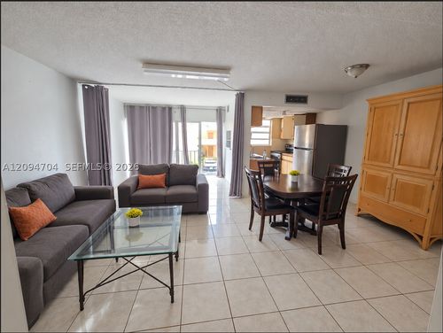 214c-9300 W Flagler St, Miami, FL, 33174-3455 | Card Image