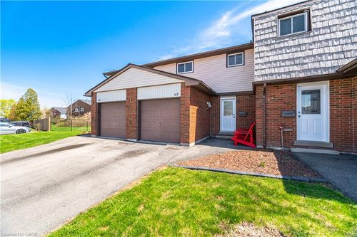 68-1350 Limeridge Road E, Hamilton, ON, L8W1L6 | Card Image
