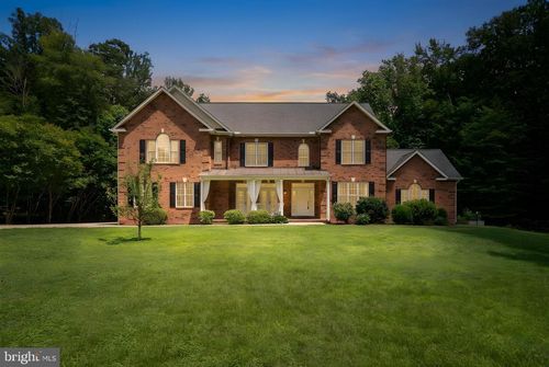 182 Wood Landing Rd, Fredericksburg, VA, 22405-3554 | Card Image