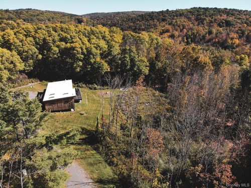 12 Reed Rd, Chatham, NY, 12037-3105 | Card Image