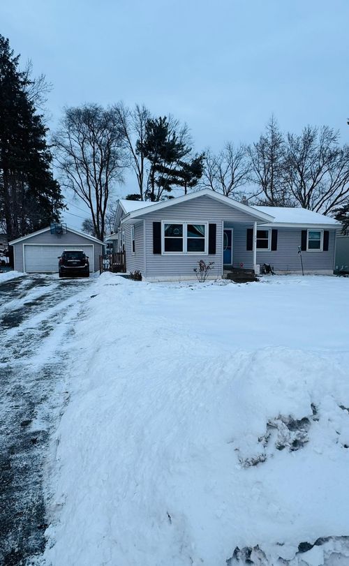 375 Lark Ave, Maplewood, MN, 55117-1834 | Card Image