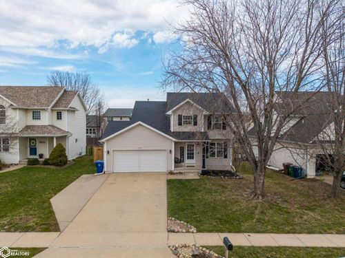 12323 Tanglewood Dr, Urbandale, IA, 50323-2353 | Card Image