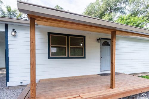 925 E 21st Ter, Lawrence, KS, 66046-3123 | Card Image