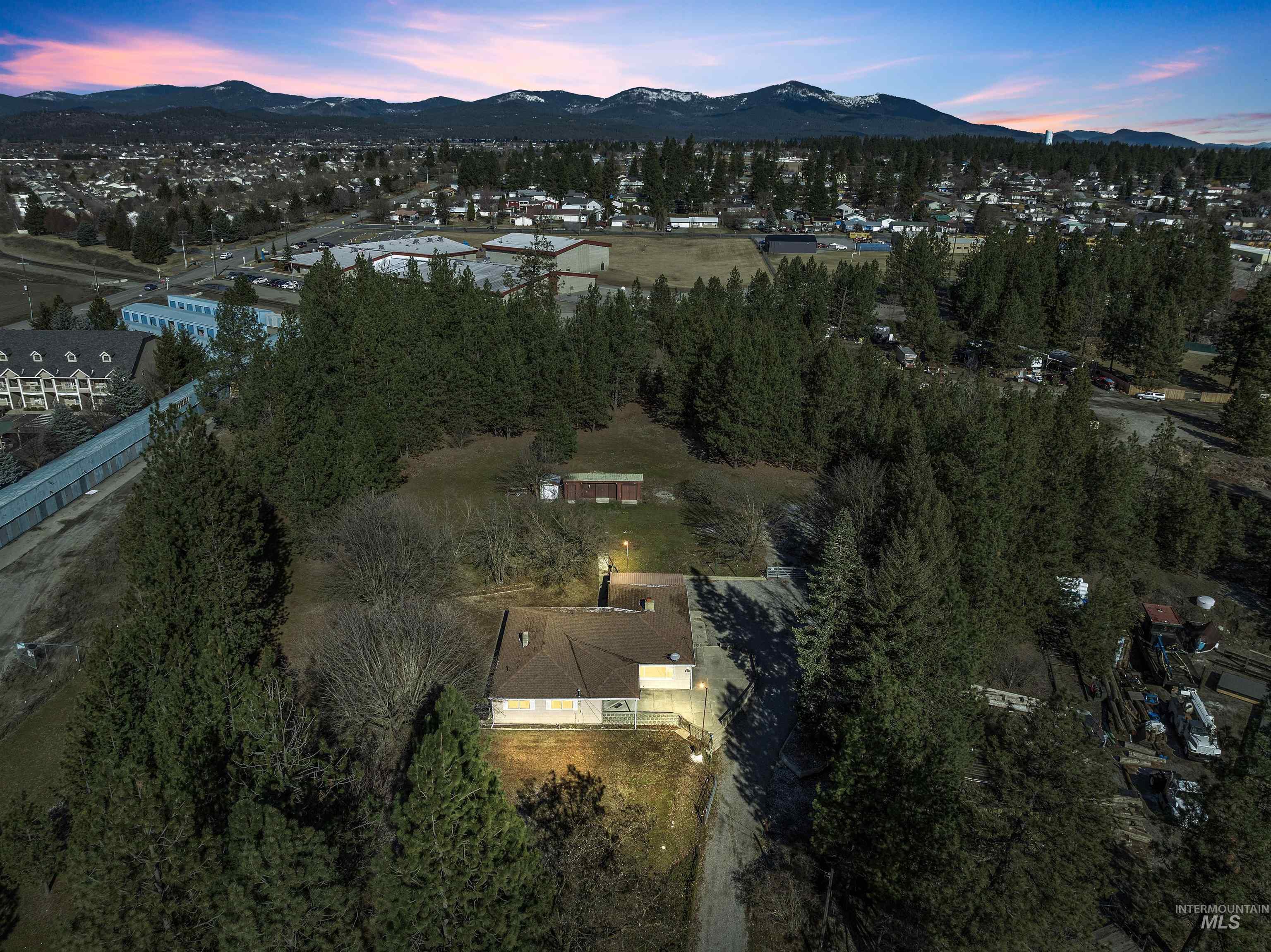 Mullan Ave, Post Falls, ID 83854