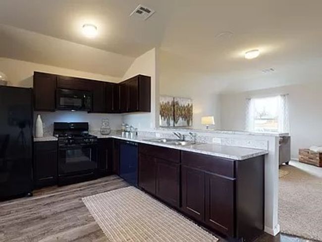 2526 E Meramec Street, House other with 3 bedrooms, 2 bathrooms and null parking in Fayetteville AR | Image 6