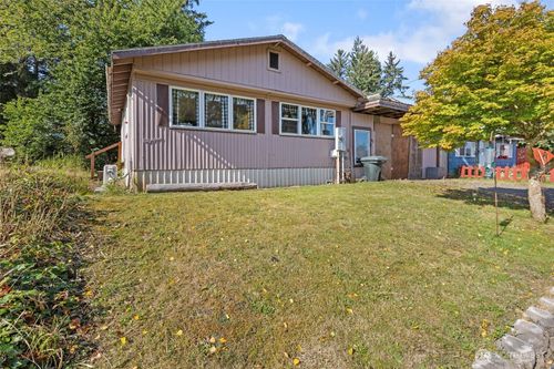 21 2nd St, Bay Center, WA, 98527-5001 | Card Image