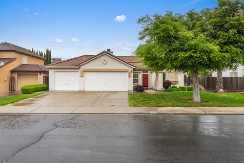 4609 Sun West Drive, Salida, CA, 95368 | Card Image