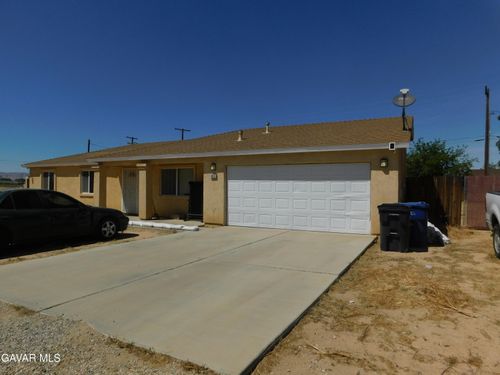 9037 South Loop Boulevard, California City, CA, 93505 | Card Image