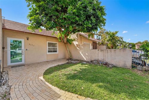 8616 Sw 103rd Ave, Miami, FL, 33173-3958 | Card Image