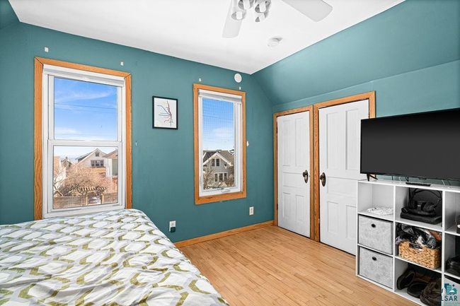 711 E 8 Th St, House other with 3 bedrooms, 2 bathrooms and null parking in DULUTH MN | Image 19