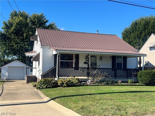 4814 3rd Ave, Parkersburg, WV, 26101-7310 | Card Image