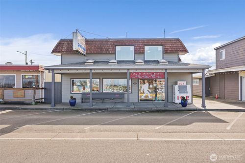 2411 Westhaven Dr, Westport, WA, 98595-9702 | Card Image