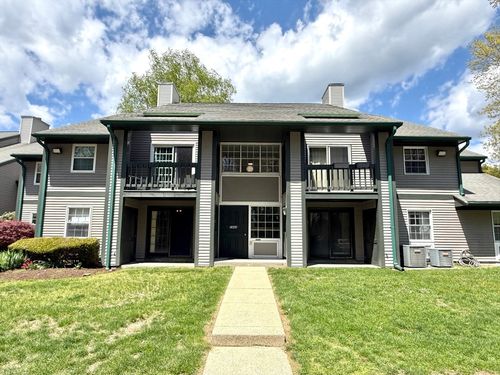 apt-15-1940 Phillips Rd, New Bedford, MA, 02745-2174 | Card Image