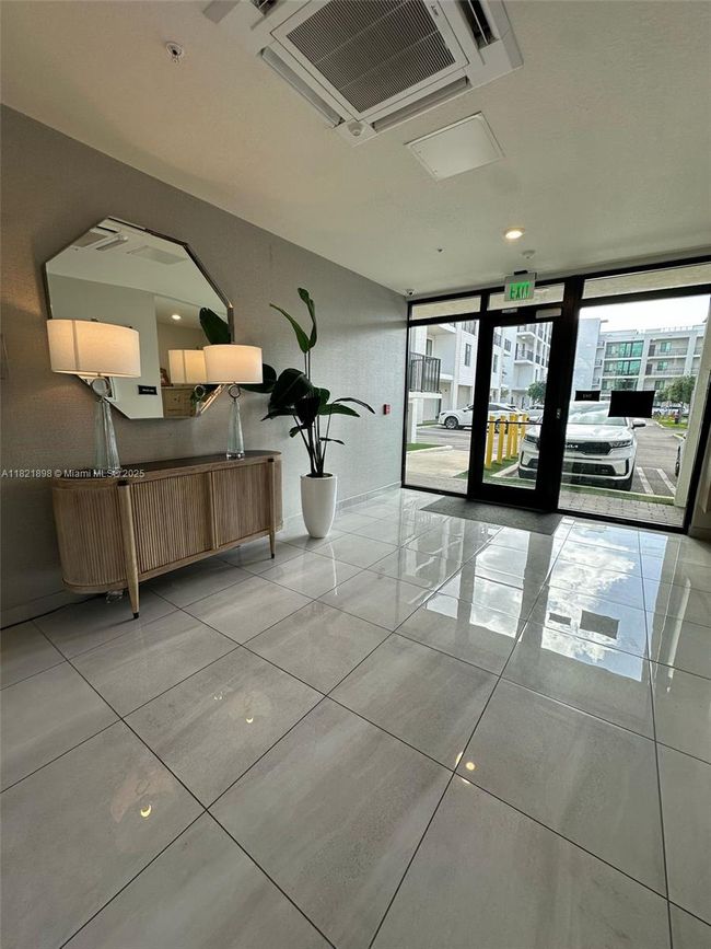 APT-204 - 8301 Nw 41 St St, Condo with 2 bedrooms, 3 bathrooms and null parking in Doral FL | Image 20