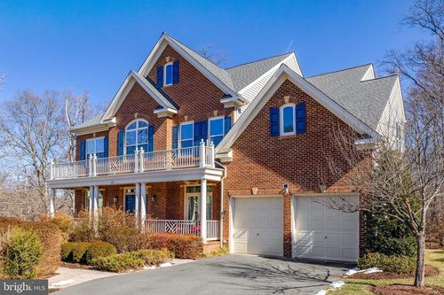 206 Greenhow Ct Se, LEESBURG, VA, 20175-4419 | Card Image