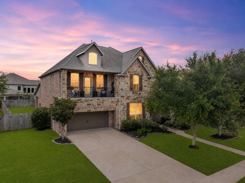 2204 Stillhouse Hollow Ln, Friendswood, TX, 77546-4684 | Card Image