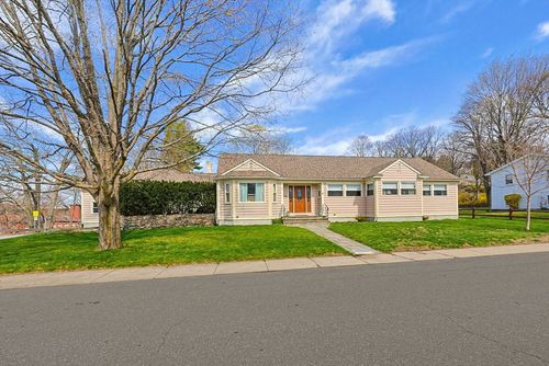 11 Katherine Rd, Woonsocket, RI, 02895-1831 | Card Image