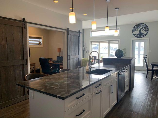 6 Prairie Sunset Avenue, House other with 5 bedrooms, 4 bathrooms and 6 parking in Taber AB | Image 5