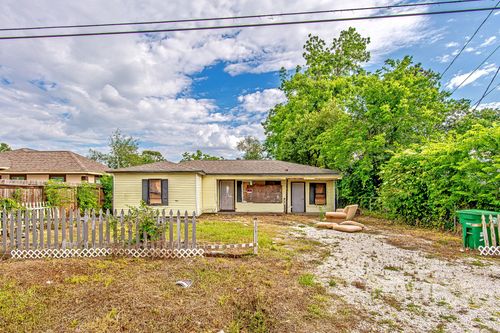 8022 Talton St, Houston, TX, 77028-1436 | Card Image