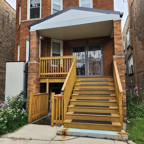 garden-3236 N Lawndale Avenue, Chicago, IL, 60618 | Card Image