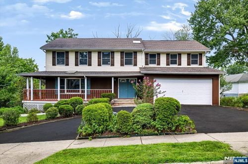 156 River Rd, New Milford, NJ, 07646-1704 | Card Image