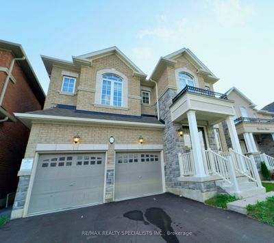 68 Donald Stewart Rd, House other with 4 bedrooms, 4 bathrooms and 4 parking in Brampton ON | Image 2