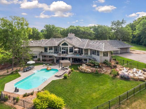 525 Navajo Rd W, Medina, MN, 55340-9478 | Card Image